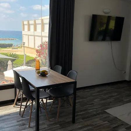 Casa Clara Pool Meerblick Hlóraka